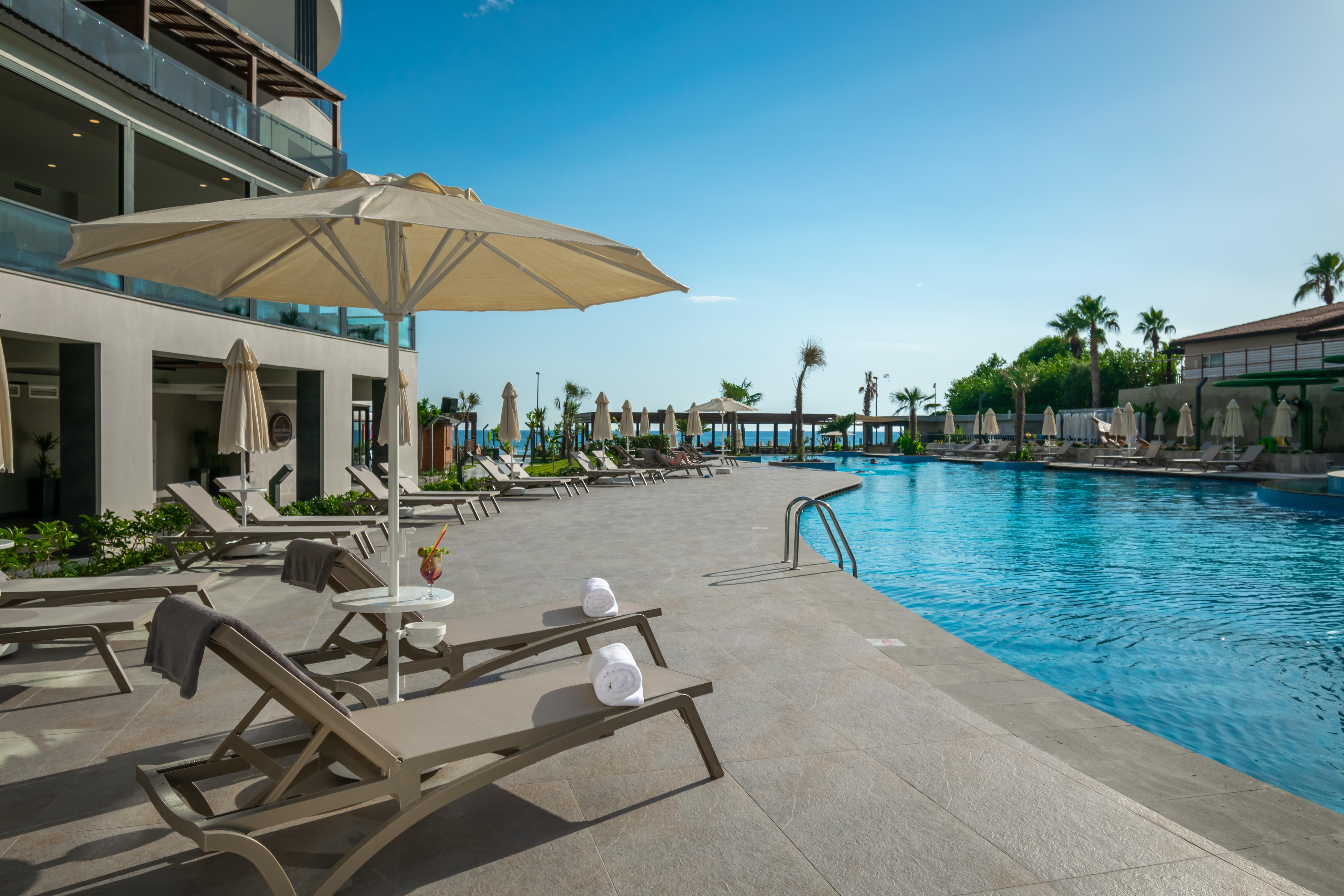 Seaden Quality & Ultra Hotel Side
